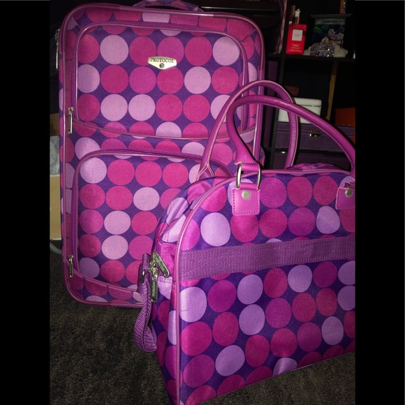 protocol luggage set